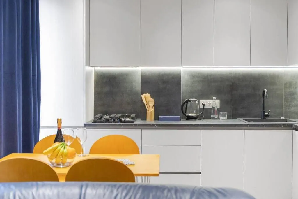 Image 1 of RentWill apartments Blue