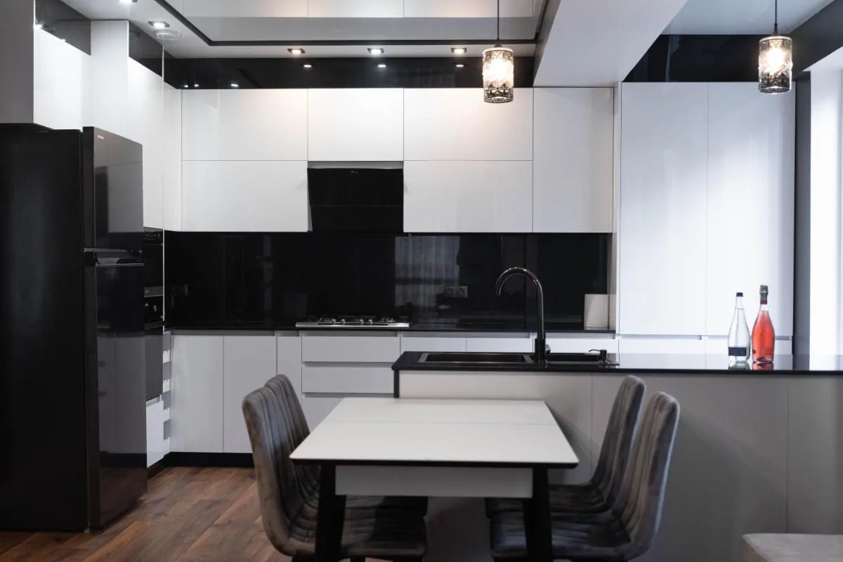 Image 2 of RentWill apartments Modern