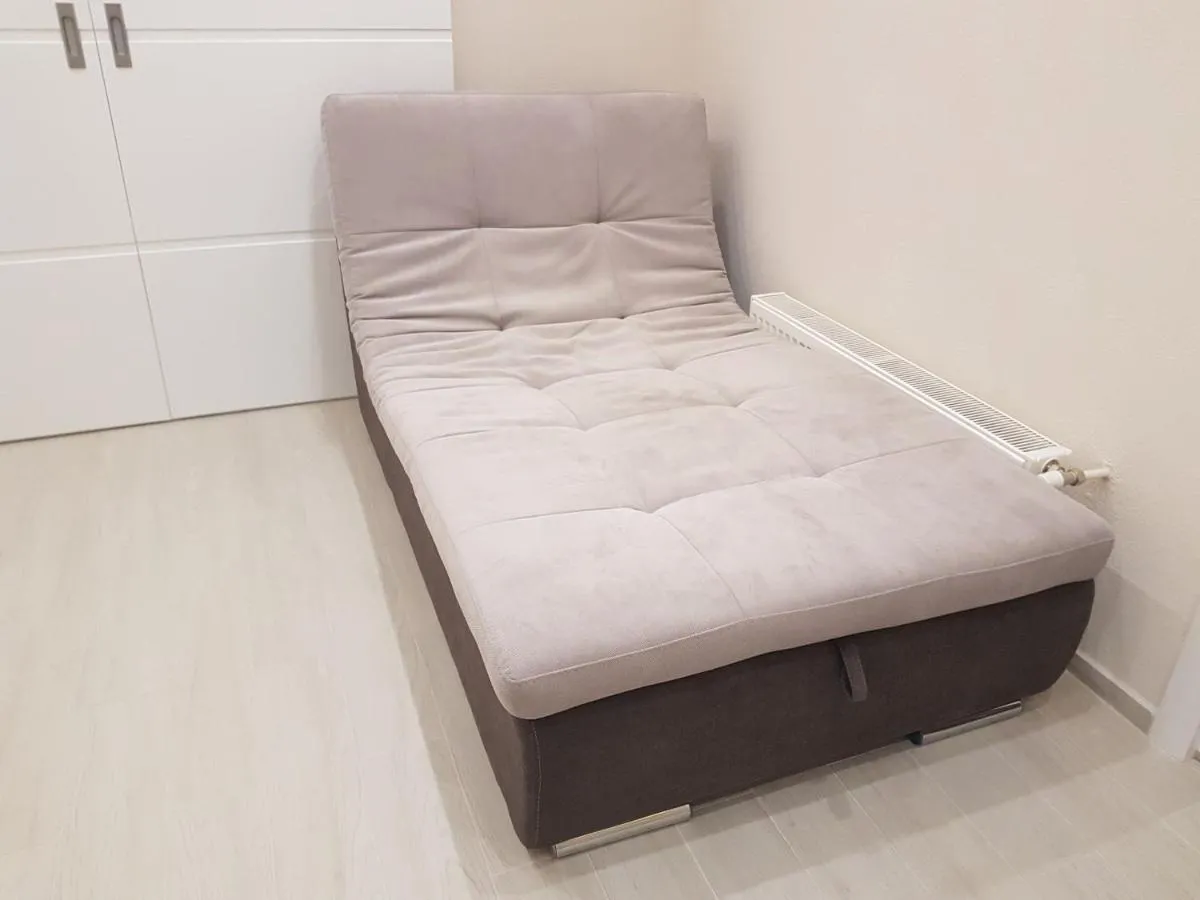 Image 4 of Royal Center-3 rooms 3 tv