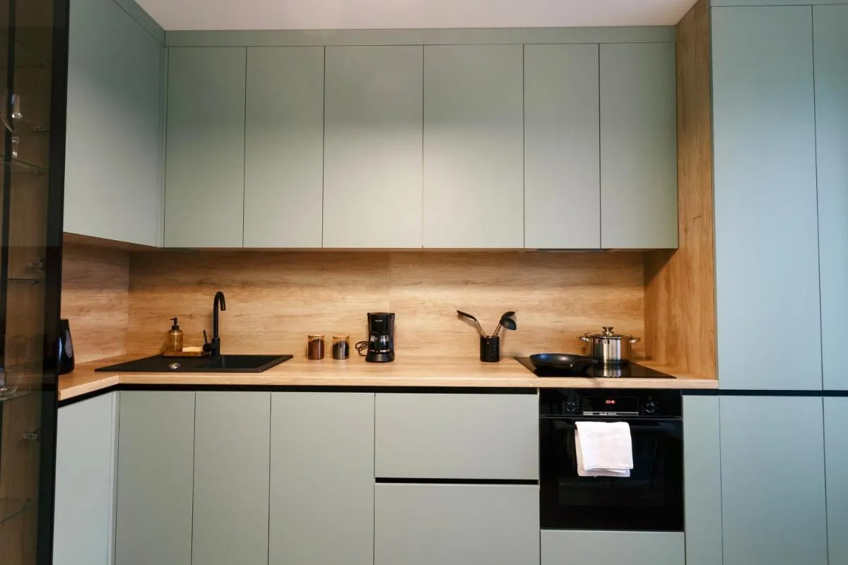 Image 2 of Spacious 2BR apartment , ideal for Families – Free Parking nearby, paid parking available