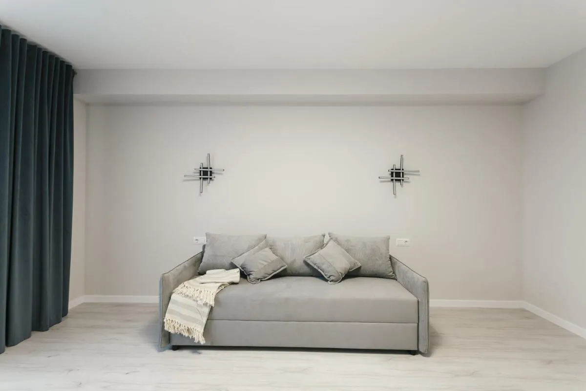 Image 6 of Spacious 2BR apartment , ideal for Families – Free Parking nearby, paid parking available