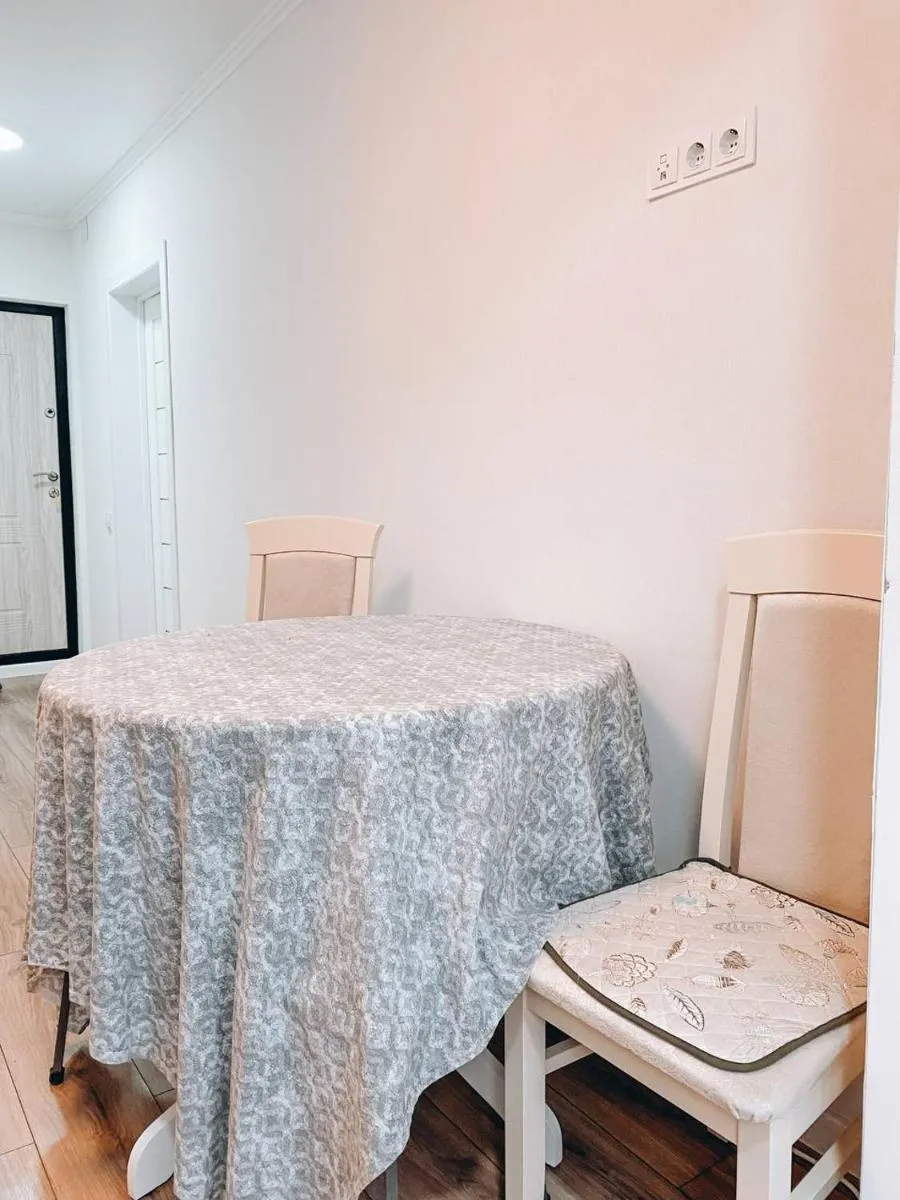 Image 4 of Sunny Apartment