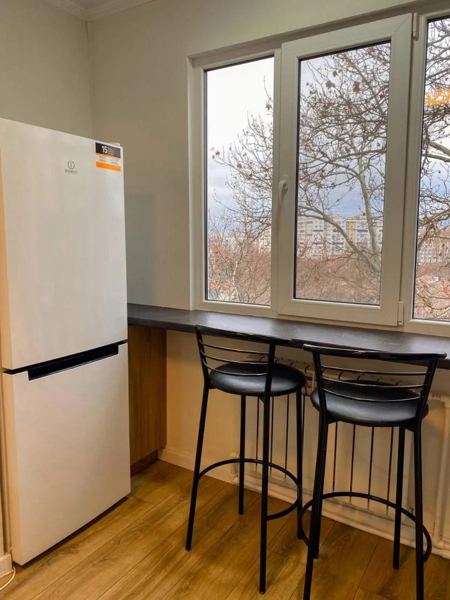Image 6 of Sunny Apartment