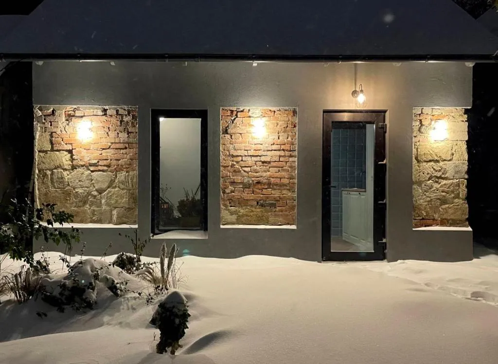 Image of Tiny Barn House