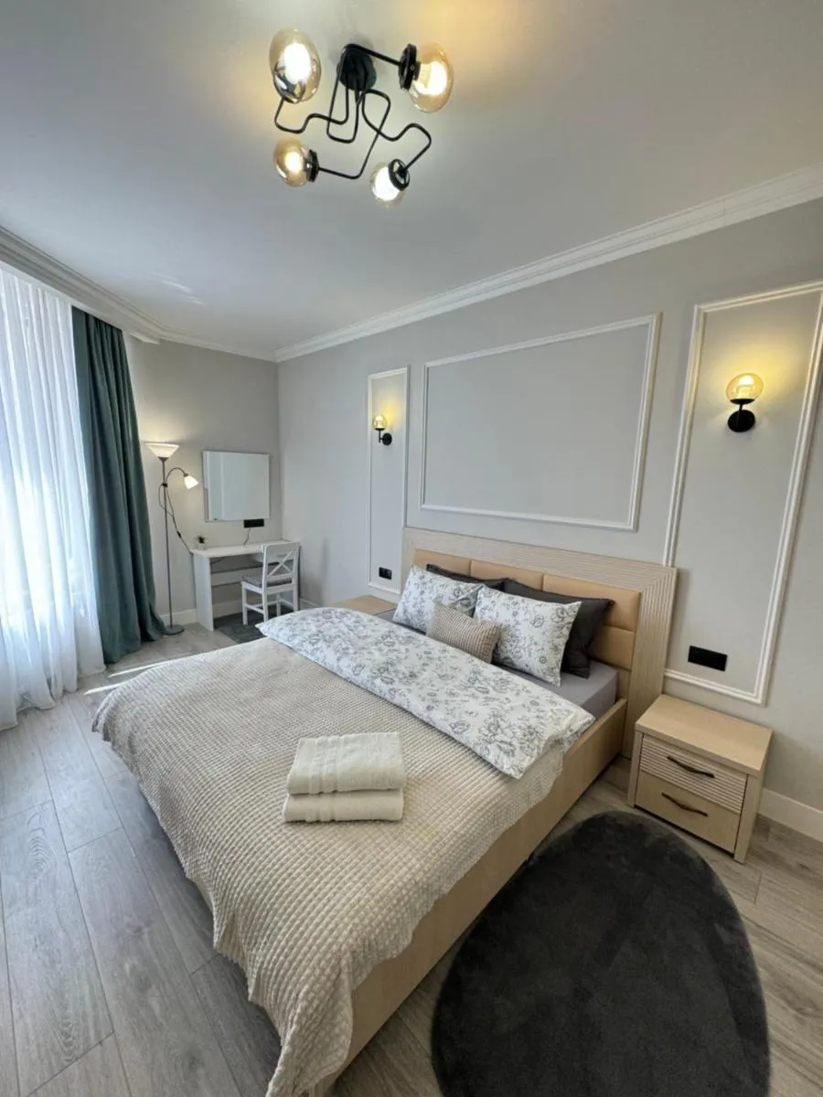 Image 6 of Two Bedroom Apartment In the Center, with Parking, address Avram Iancu 32