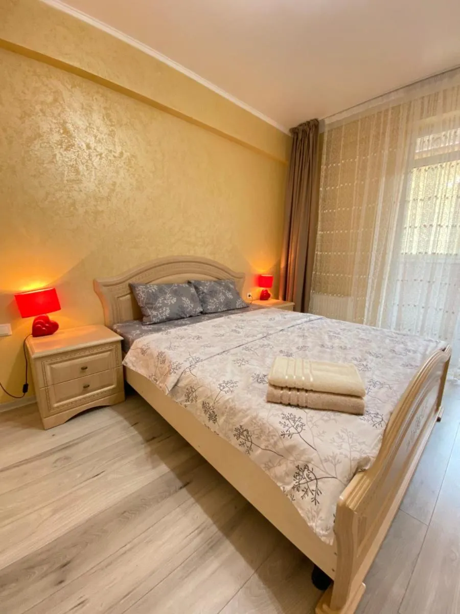 Image 5 of Two Bedroom Large Apartment in Chisinau