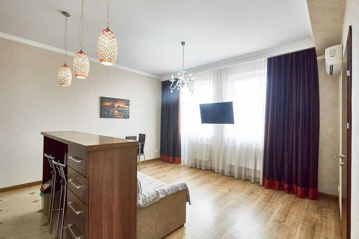 Image 1 of Ultracentral spacious apartment