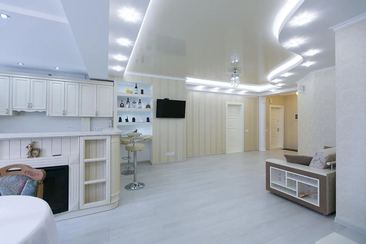 Image 2 of White Sky Apartment