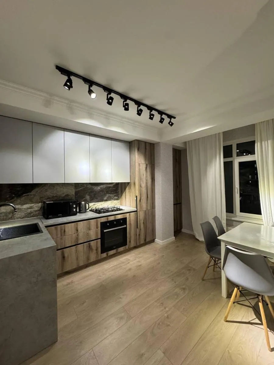 Image 3 of Woody Collection – Central Apartments