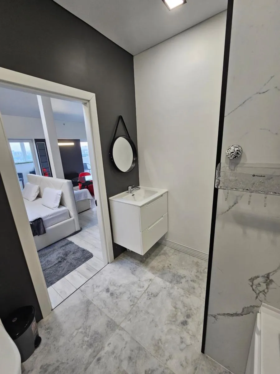 Image 3 of apartament with terras