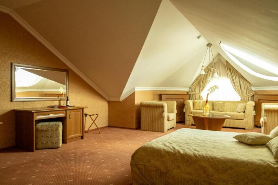Diplomat Club Hotel